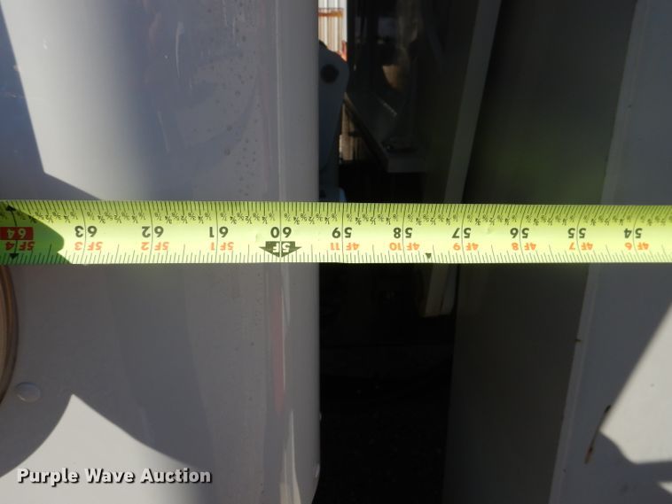 image for item DJ8927 2015 Peterbilt 365  crane truck