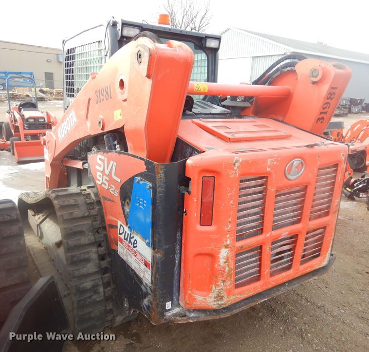 image for item DK3484 Kubota SVL 95-2S  tracked skid steer loader