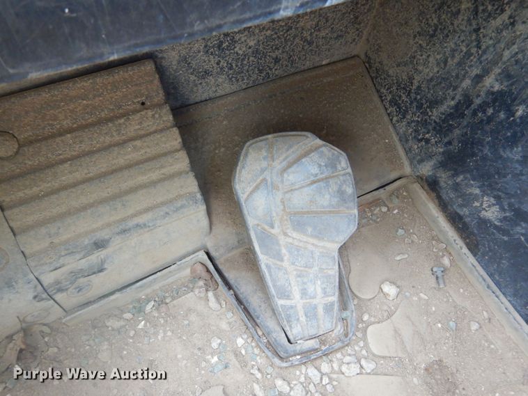 image for item DK3484 Kubota SVL 95-2S  tracked skid steer loader