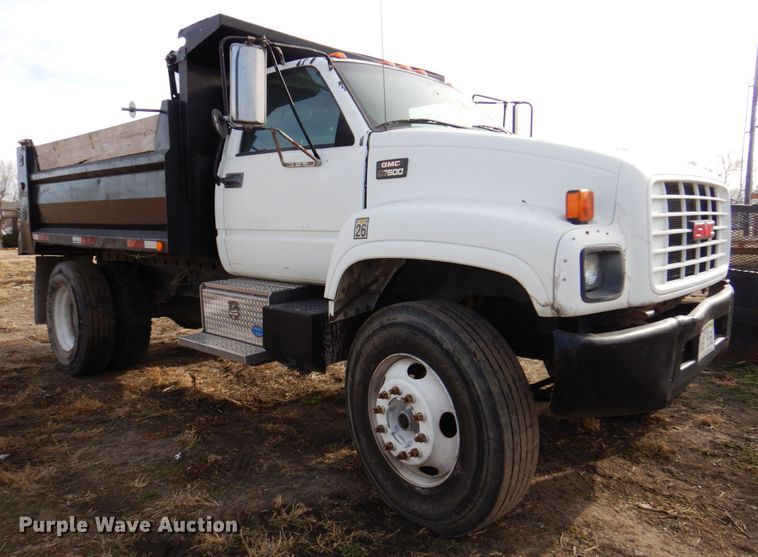 image for item DK8714 2000 GMC C7500  dump truck