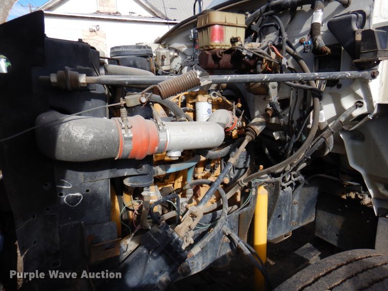 image for item DK8714 2000 GMC C7500  dump truck