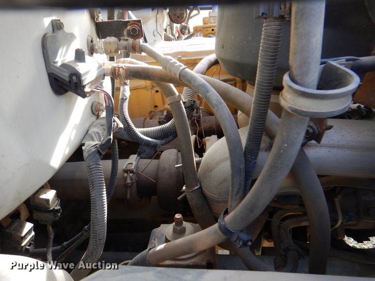 image for item DK8714 2000 GMC C7500  dump truck