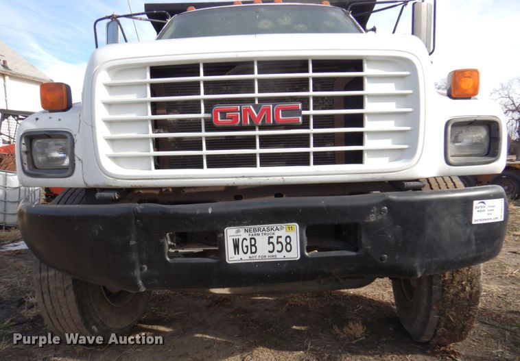 image for item DK8714 2000 GMC C7500  dump truck