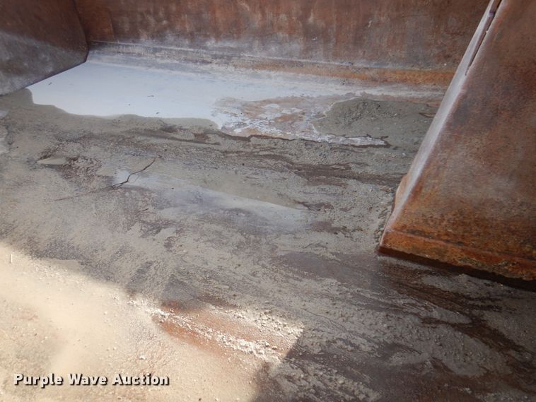 image for item DK8714 2000 GMC C7500  dump truck