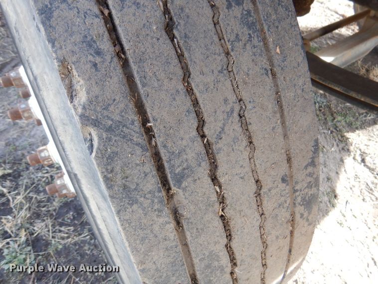 image for item DK8714 2000 GMC C7500  dump truck