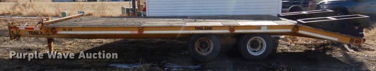 image for item DK8715 2002 Trail King TK20-2400  equipment trailer