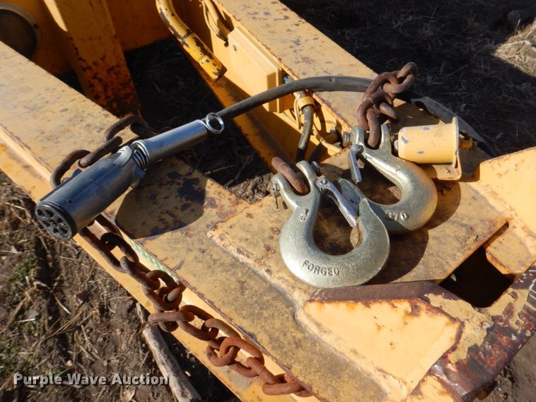 image for item DK8715 2002 Trail King TK20-2400  equipment trailer