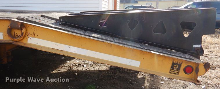 image for item DK8715 2002 Trail King TK20-2400  equipment trailer