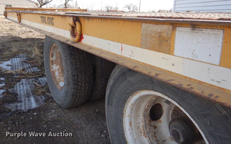 image for item DK8715 2002 Trail King TK20-2400  equipment trailer