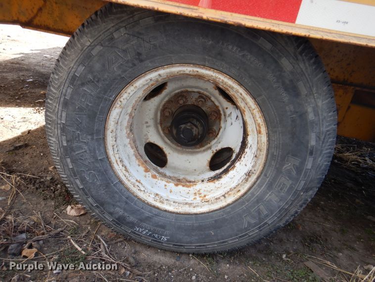 image for item DK8715 2002 Trail King TK20-2400  equipment trailer