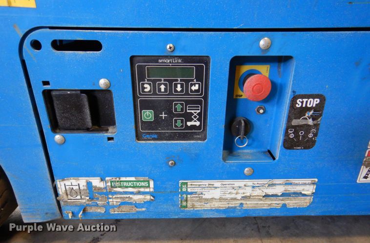 image for item DK8736 2012 Genie GS1930  scissor lift