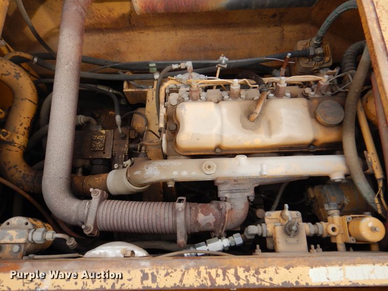 image for item DK8741 1985 Caterpillar 206  wheeled excavator