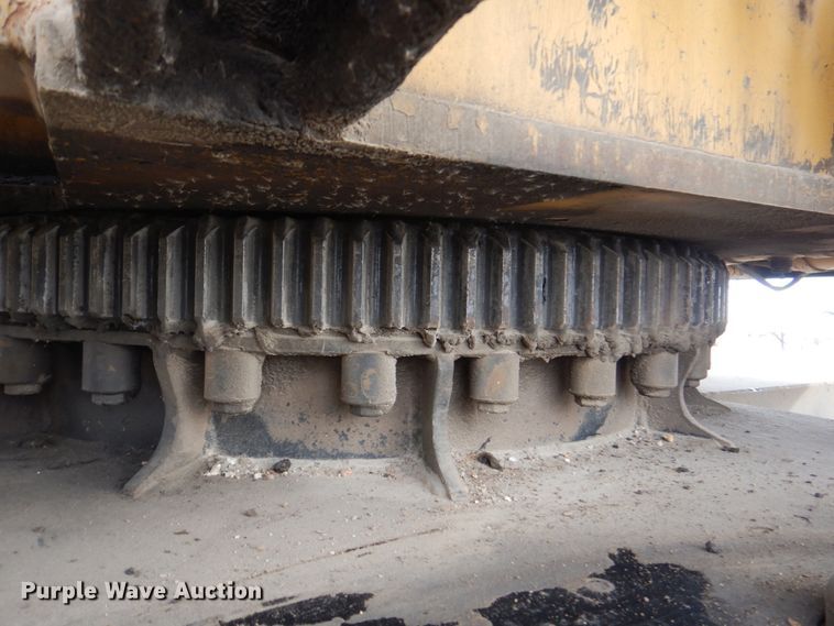 image for item DK8741 1985 Caterpillar 206  wheeled excavator