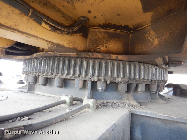 image for item DK8741 1985 Caterpillar 206  wheeled excavator