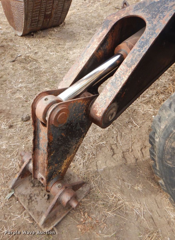 image for item DK8741 1985 Caterpillar 206  wheeled excavator