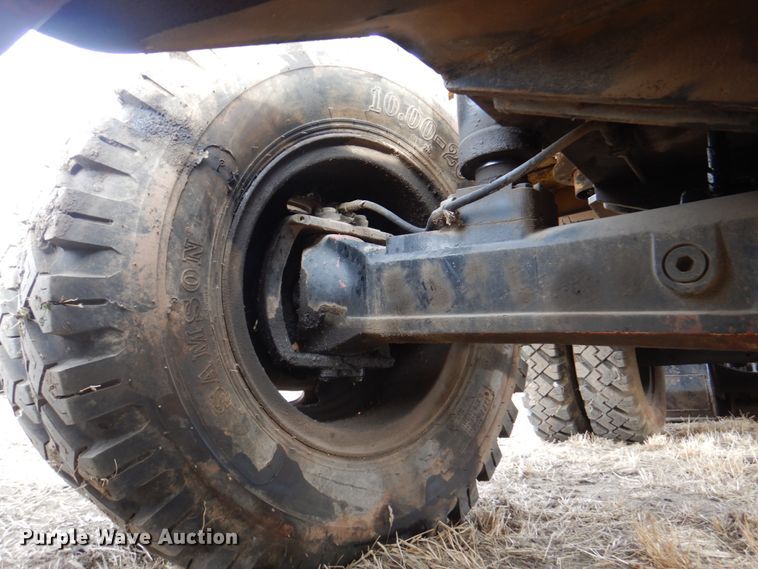 image for item DK8741 1985 Caterpillar 206  wheeled excavator