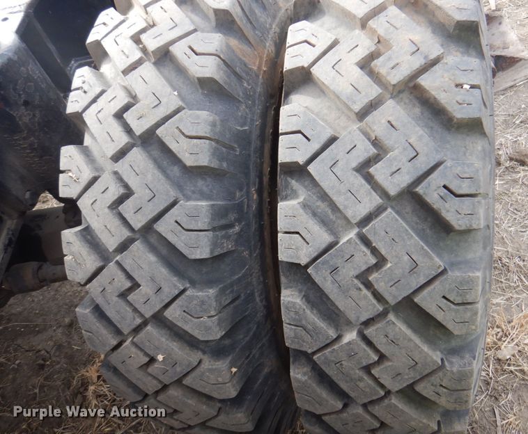 image for item DK8741 1985 Caterpillar 206  wheeled excavator