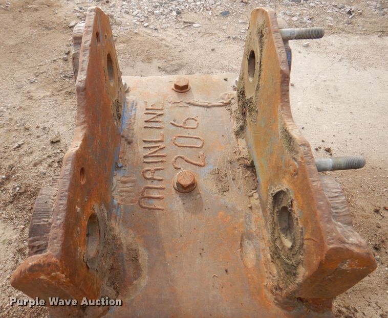 image for item DK8741 1985 Caterpillar 206  wheeled excavator