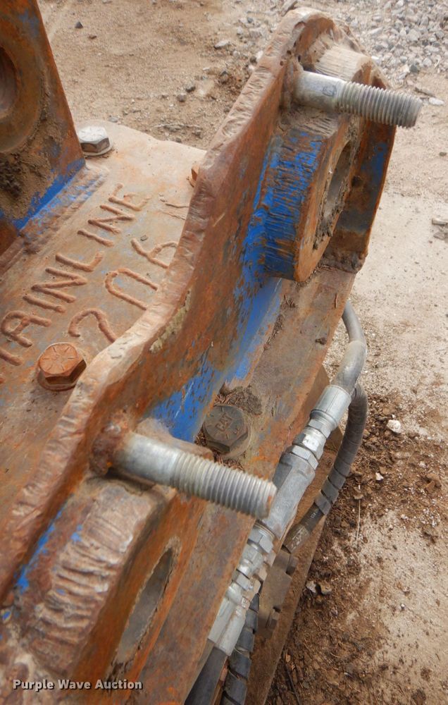 image for item DK8741 1985 Caterpillar 206  wheeled excavator