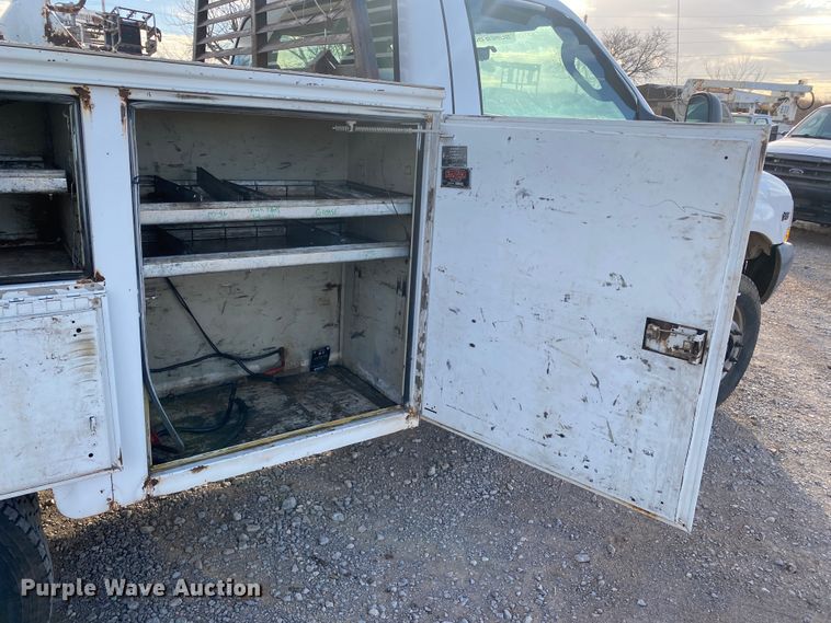 image for item DL1408 2004 Ford F450 Super Duty  utility / service truck