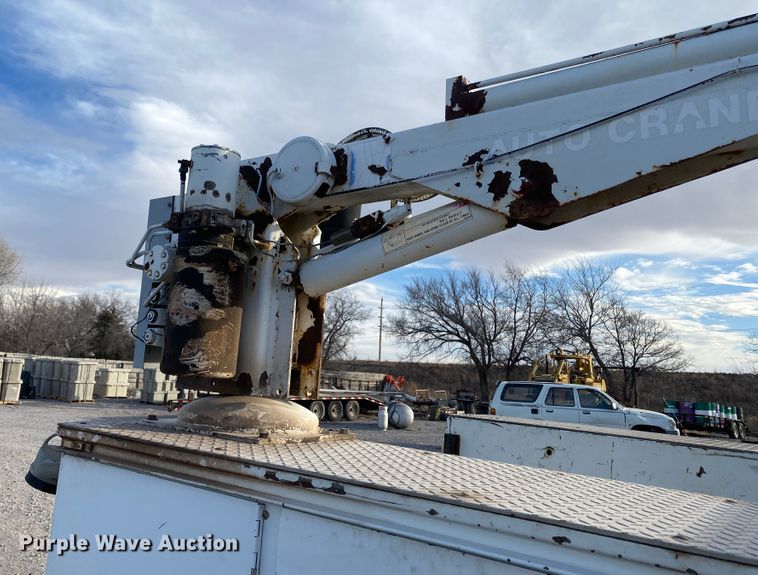 image for item DL1408 2004 Ford F450 Super Duty  utility / service truck