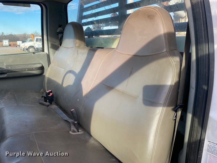 image for item DL1408 2004 Ford F450 Super Duty  utility / service truck