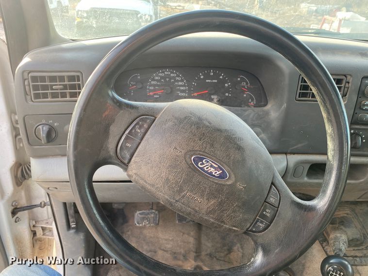 image for item DL1408 2004 Ford F450 Super Duty  utility / service truck