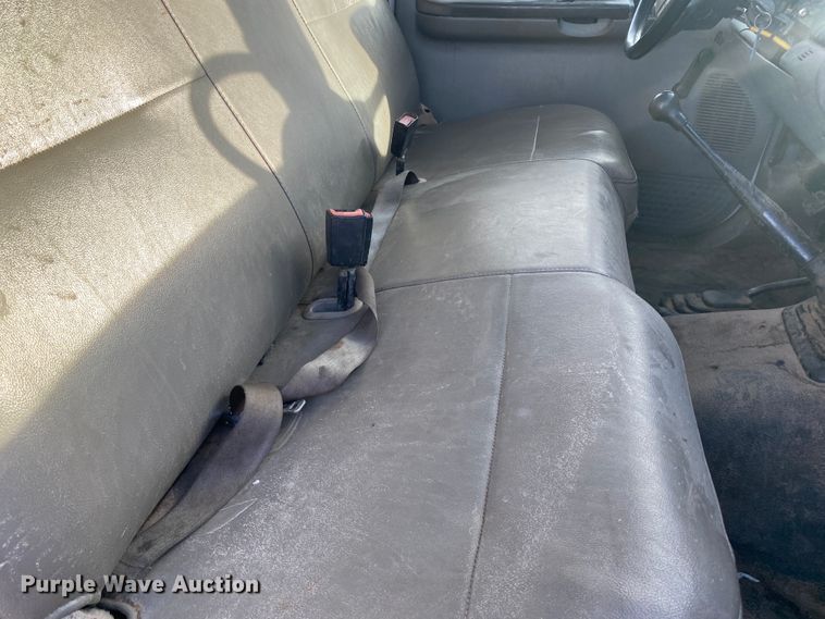 image for item DL1408 2004 Ford F450 Super Duty  utility / service truck