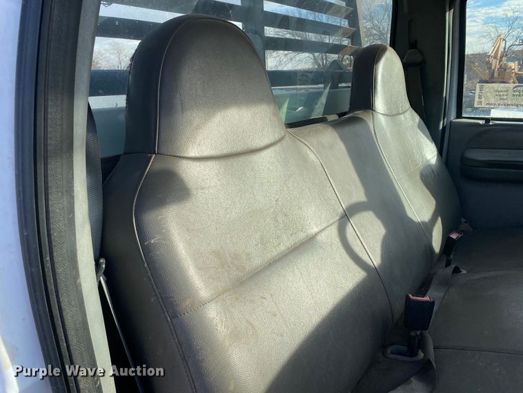 image for item DL1408 2004 Ford F450 Super Duty  utility / service truck