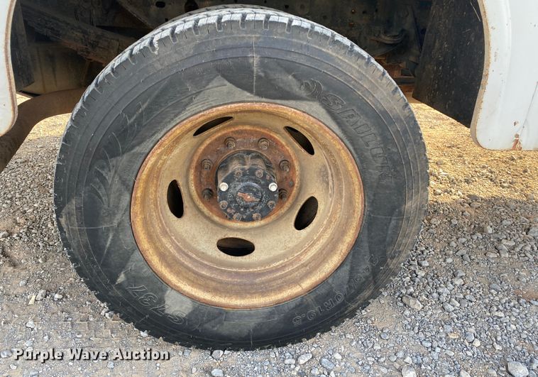 image for item DL1408 2004 Ford F450 Super Duty  utility / service truck