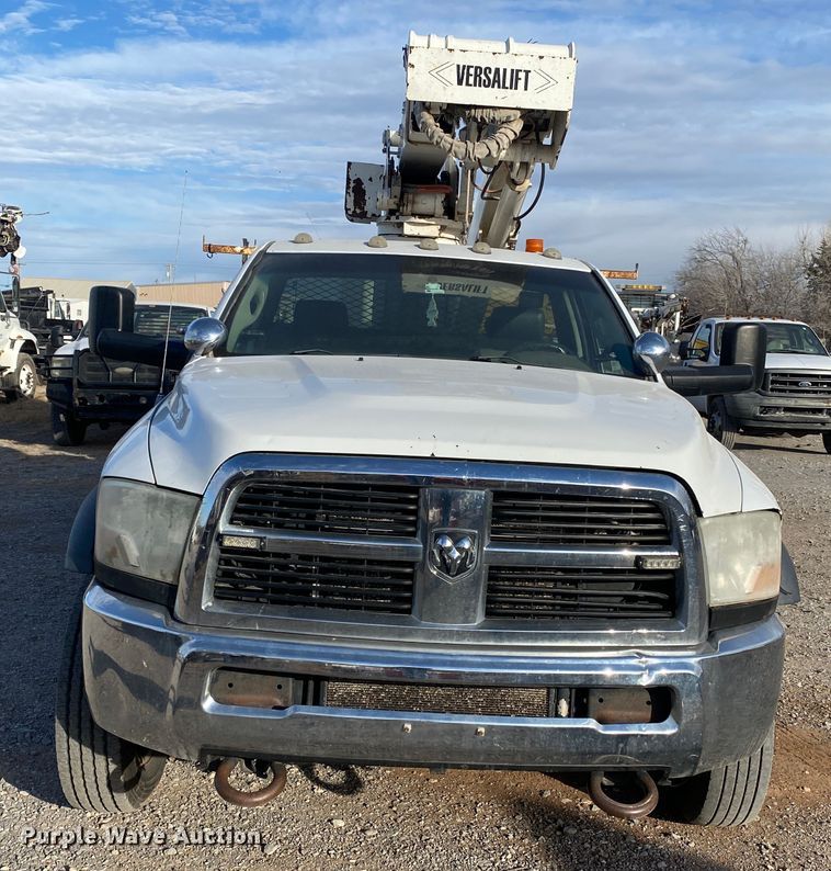 image for item DL1409 2011 Dodge Ram 5500  bucket truck