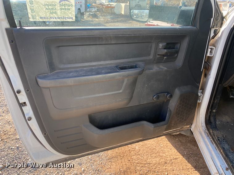 image for item DL1409 2011 Dodge Ram 5500  bucket truck