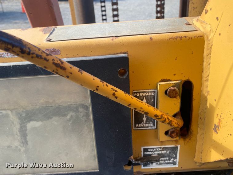 image for item DL1412 Case 585  forklift