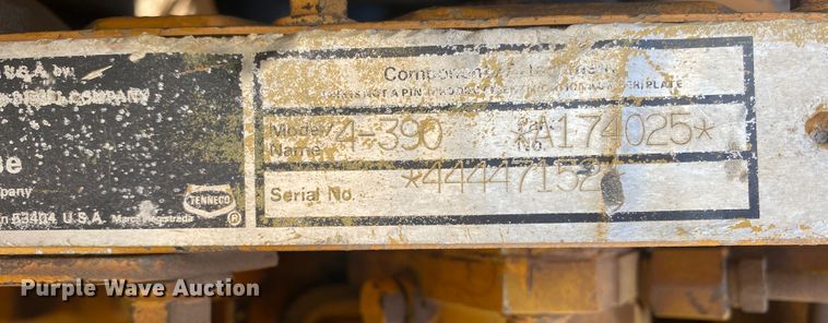 image for item DL1413 Case 585  forklift