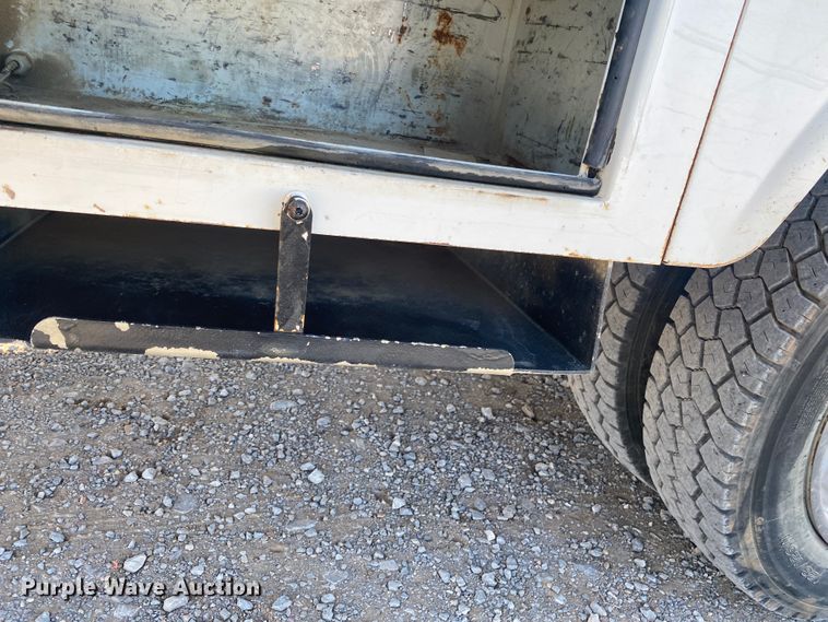 image for item DL1417 2009 Ford F550 Super Duty  bucket truck