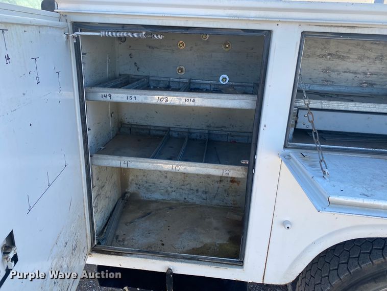 image for item DL1417 2009 Ford F550 Super Duty  bucket truck