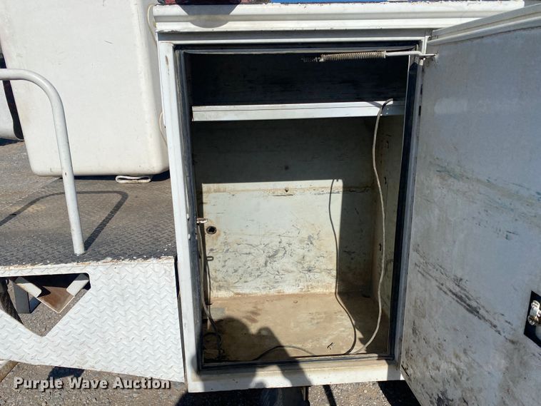 image for item DL1417 2009 Ford F550 Super Duty  bucket truck