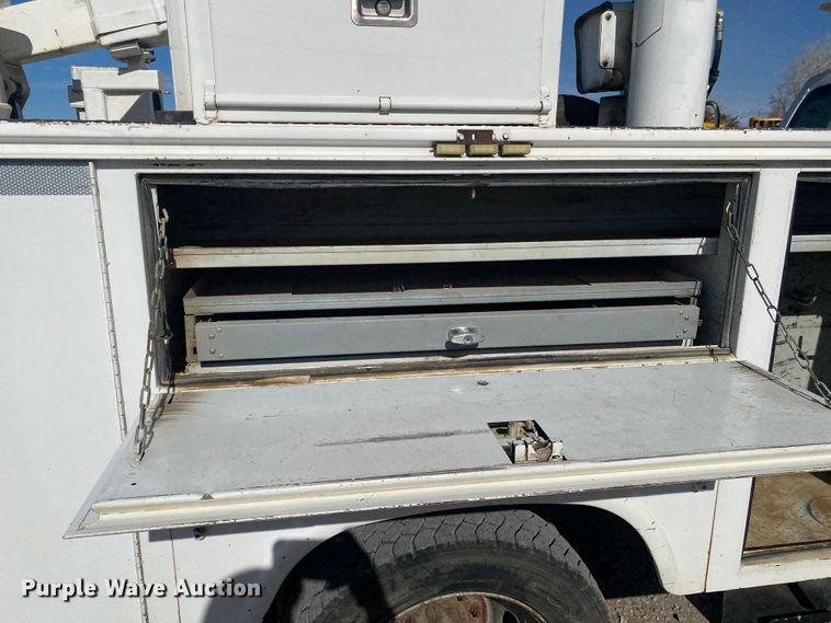 image for item DL1417 2009 Ford F550 Super Duty  bucket truck