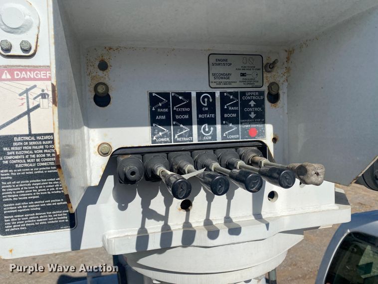 image for item DL1417 2009 Ford F550 Super Duty  bucket truck