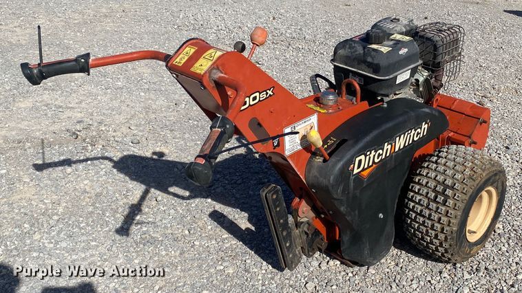image for item DL1420 2016 Ditch Witch 100SX  cable plow