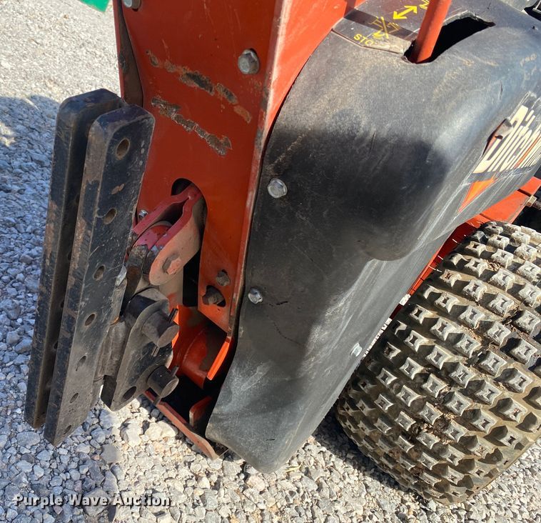 image for item DL1420 2016 Ditch Witch 100SX  cable plow