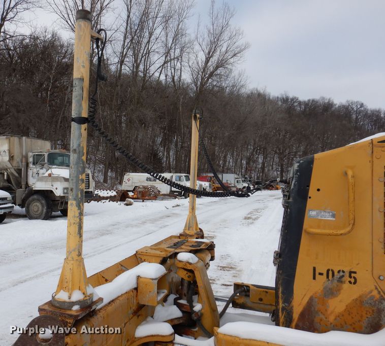 image for item DL5910 2007 Caterpillar D6K LGP  dozer