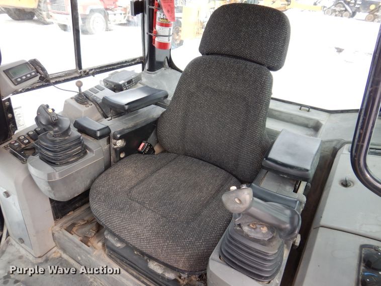 image for item DL5910 2007 Caterpillar D6K LGP  dozer