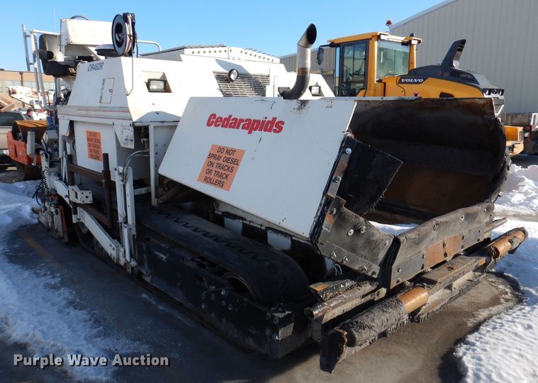 image for item DL5917 Cedarapids Grayhound CR462R  paver