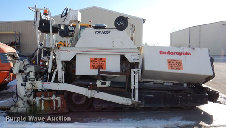 image for item DL5917 Cedarapids Grayhound CR462R  paver