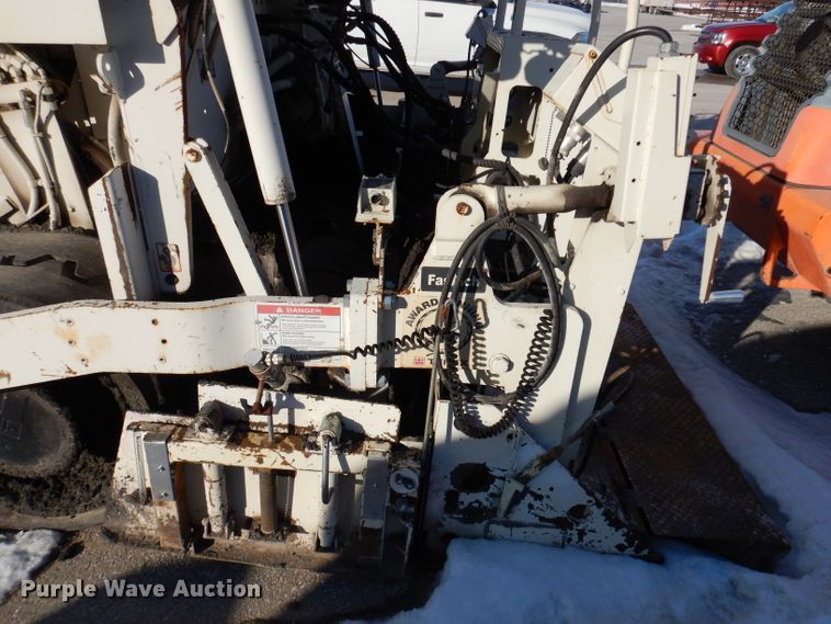 image for item DL5917 Cedarapids Grayhound CR462R  paver