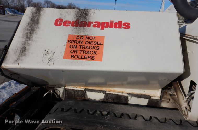 image for item DL5917 Cedarapids Grayhound CR462R  paver