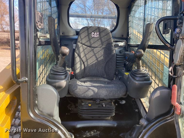 image for item DL6870 2018 Caterpillar 289D  tracked skid steer loader