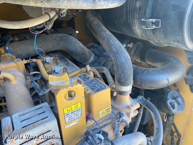 image for item DL6870 2018 Caterpillar 289D  tracked skid steer loader