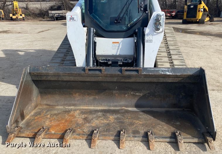 image for item DL6872 2019 Bobcat T870  tracked skid steer loader
